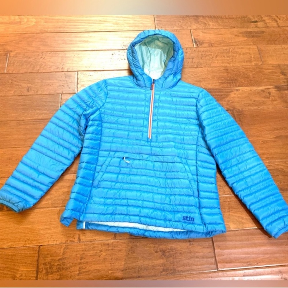 Stio down pullover size XL